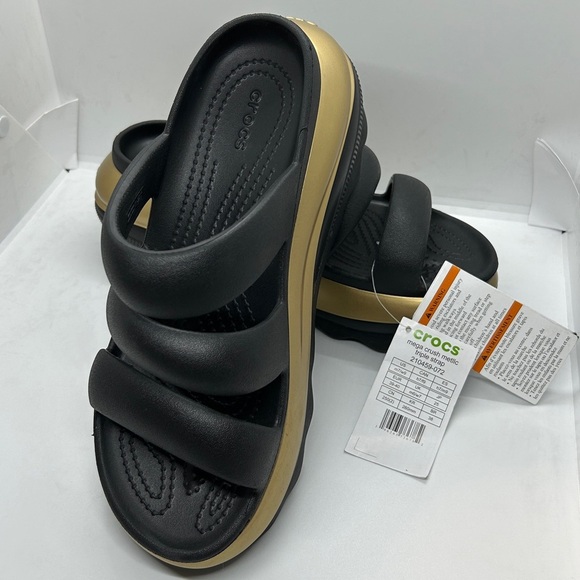 Crocs Mega Crush Metallic Black/Gold Triple Strap Sandal Unisex Women 9. Men 7. - Picture 3 of 14